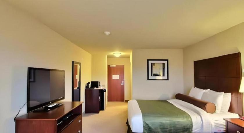 Americinn By Wyndham Oshkosh Exterior foto